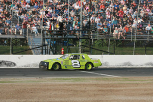 David Comeau in competition at Stafford Motor Speedway (Photo: Stafford Motor Speedway/Driscoll Motorsports Photography)