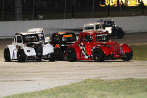 Legends in competition at Stafford Speedway (Photo: Stafford Speedway/Driscoll MotorSports Photography)