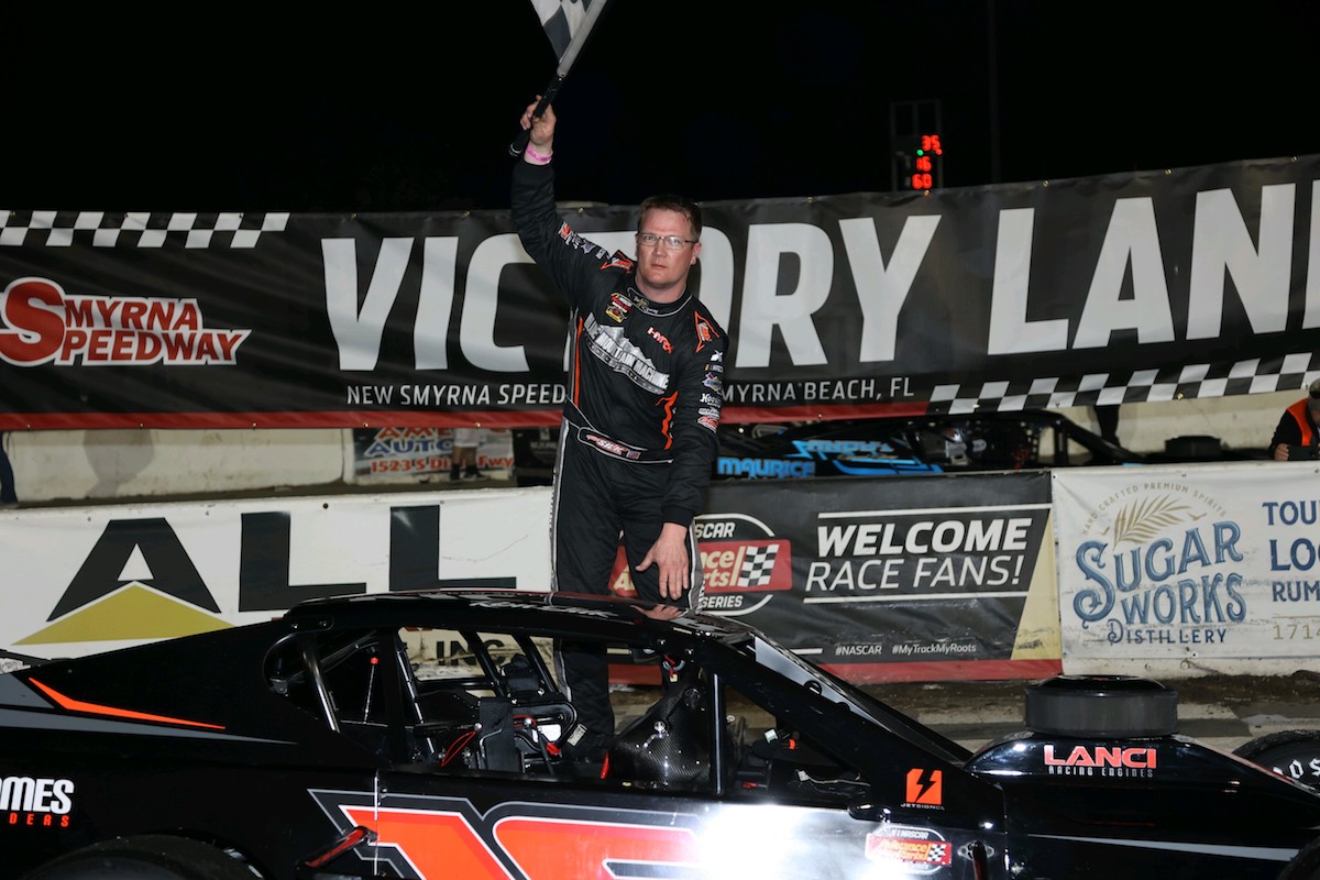 Smooth Defender Ron Silk Scores Tour Type Mod Victory At New Smyrna World Series Racedayct Com