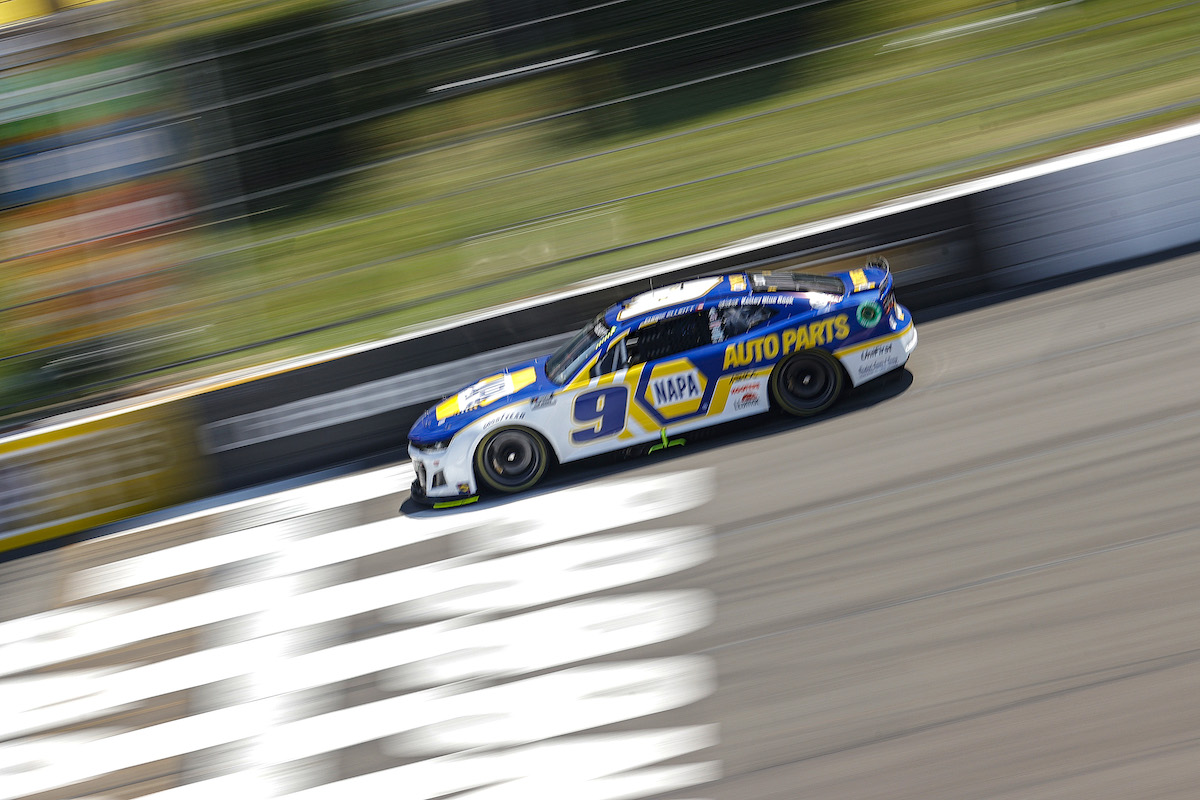 Thanks to DQ, Chase Elliott tries to defend NASCAR win at Pocono